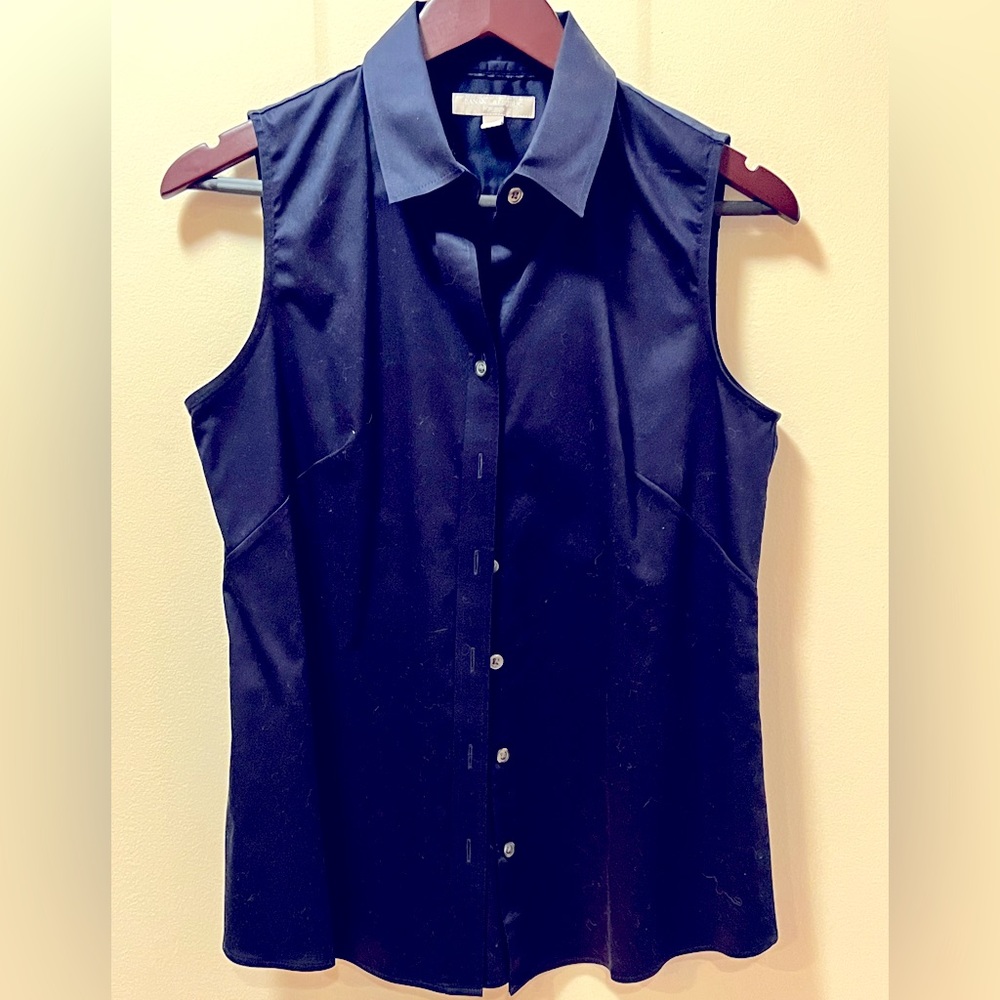 Banana Republic sleeveless blouse